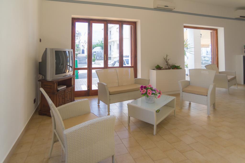Hotel Alba Del Gargano Mattinata Exteriör bild