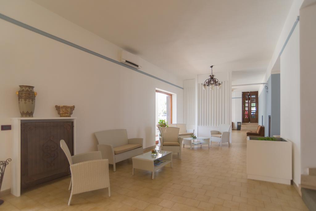 Hotel Alba Del Gargano Mattinata Exteriör bild